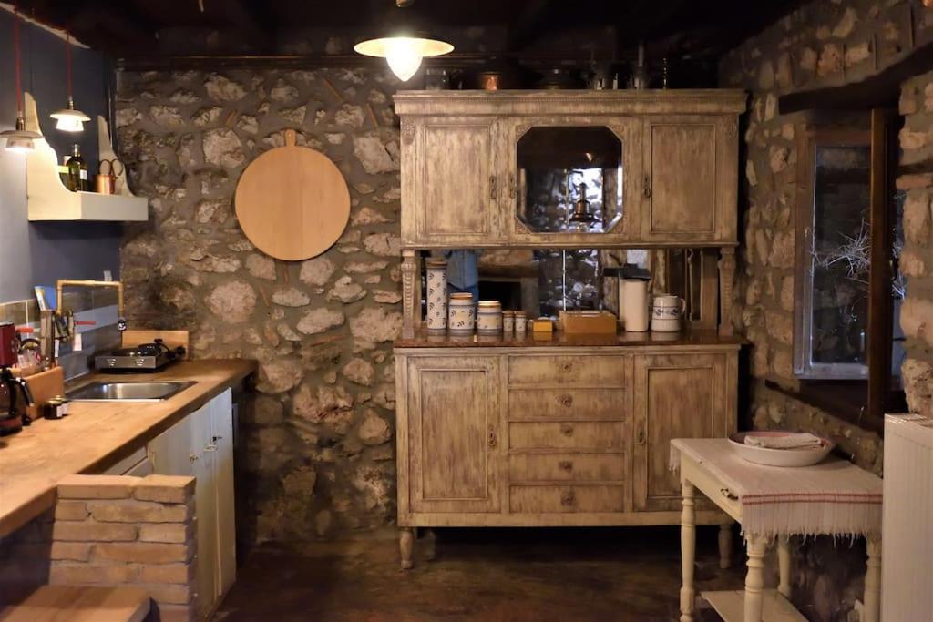 Μικρή Πέτρινη Μεζονέτα 2 Villa Liléa Kültér fotó