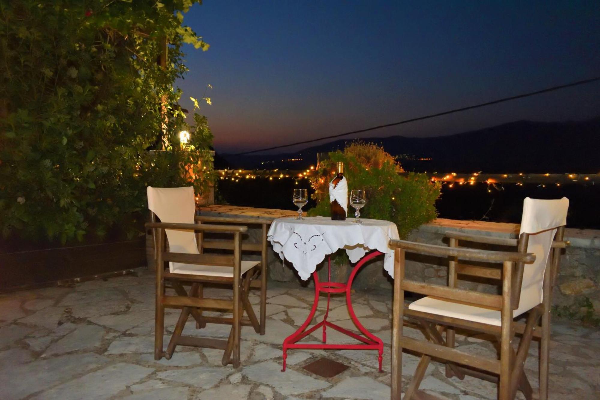 Μικρή Πέτρινη Μεζονέτα 2 Villa Liléa Kültér fotó