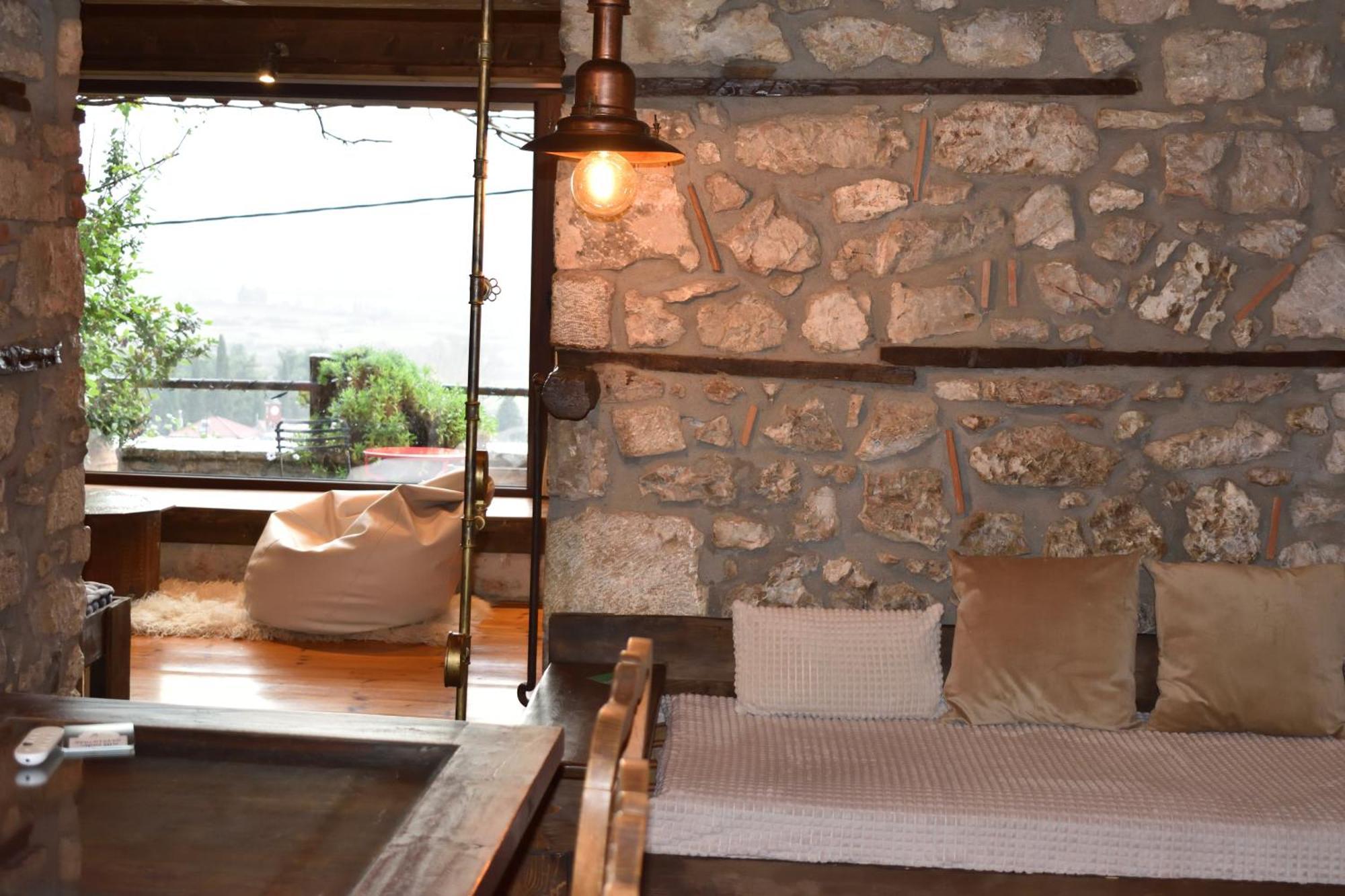 Μικρή Πέτρινη Μεζονέτα 2 Villa Liléa Kültér fotó